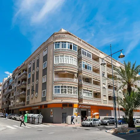 Felix *